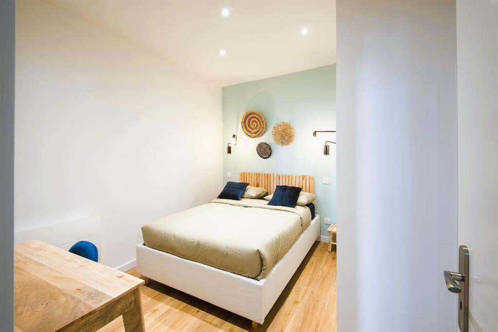 Spacious T2 Near The Halles And The Harbour Toulon Exterior foto