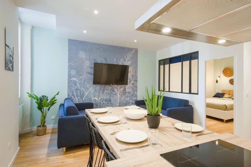 Spacious T2 Near The Halles And The Harbour Toulon Exterior foto
